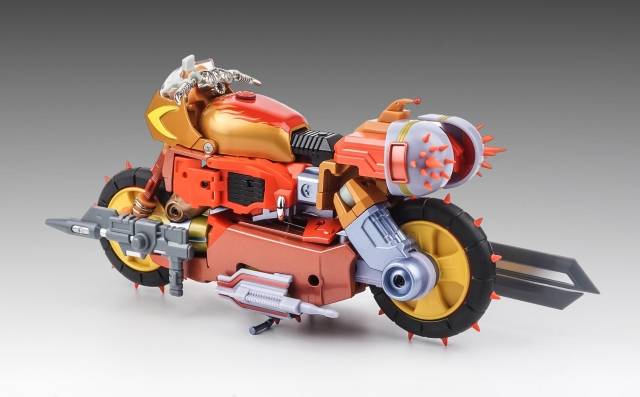 Dumpyard Metallic Version EAVI Metal Phase 6B | KFC Toys