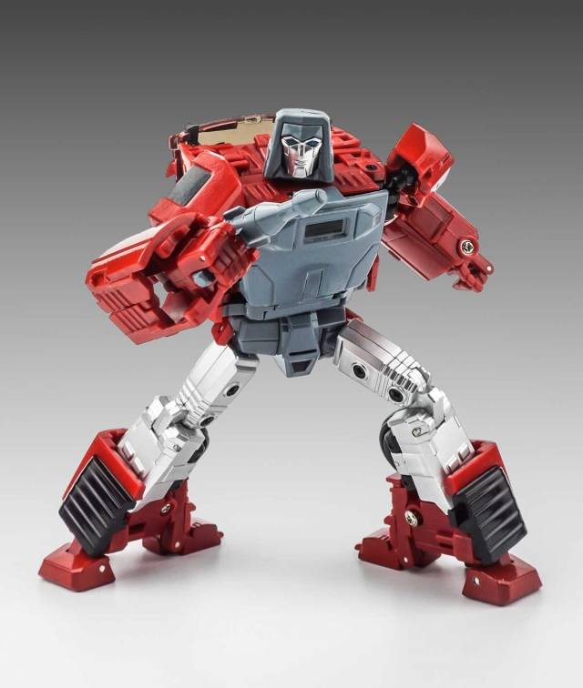 MM-6 Boost ComiToon Version | X-Transbots