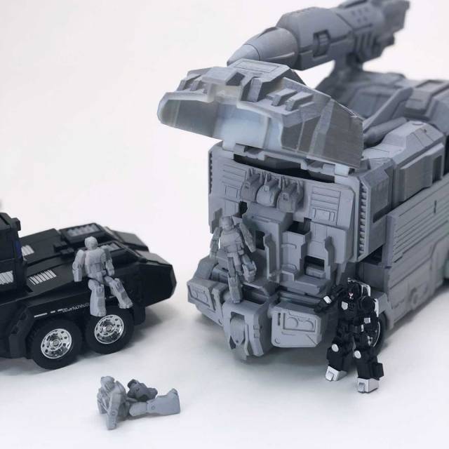 MB-11A Black God Armor | Fans Hobby Master Builder