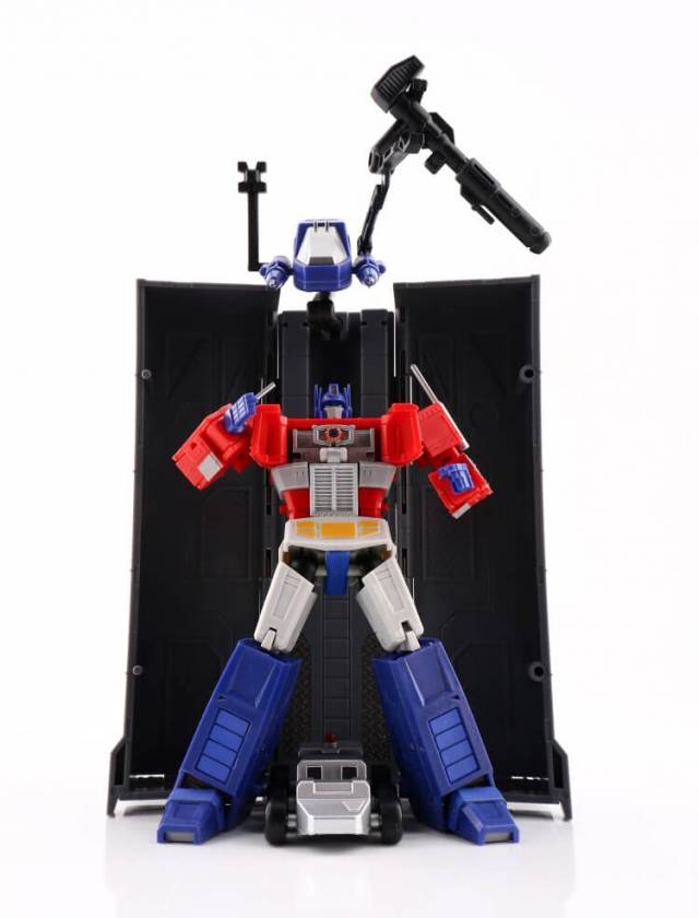 MS-B18 Light of Justice | Magic Square