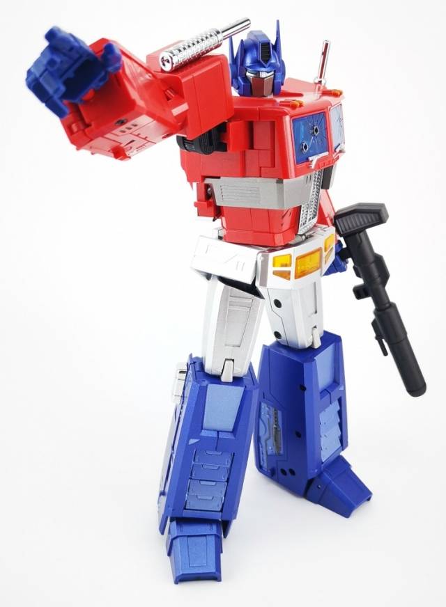 MS-01X Light Of Freedom Metallic Version | Magic Square
