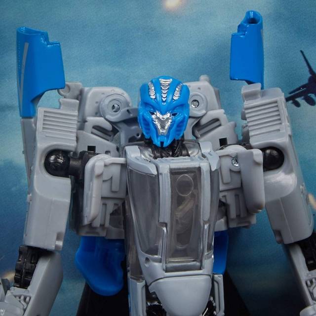 22 Dropkick Deluxe Class | Transformers Studio Series | Transformers: Bumblebee