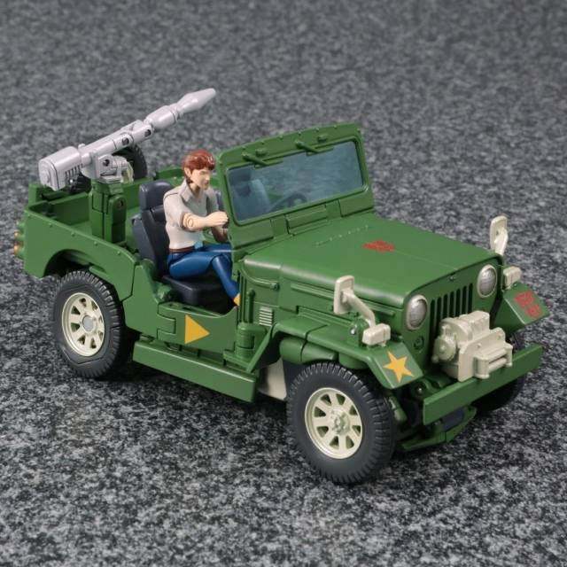 MP-47 Hound | Transformers Masterpiece