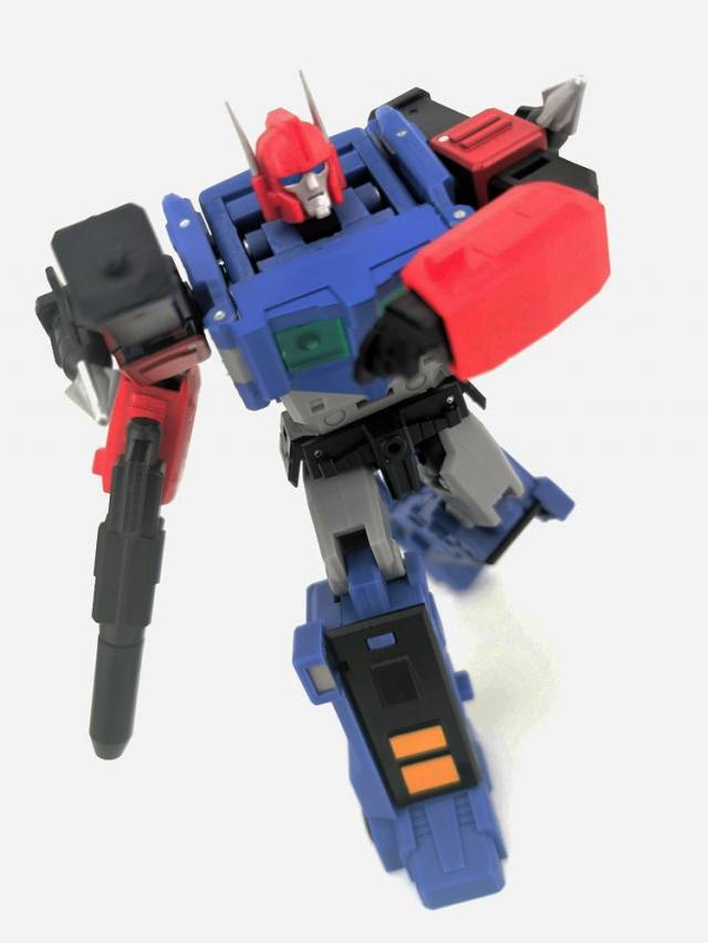 MS-B04D Transporter Limited Edition | Magic Square