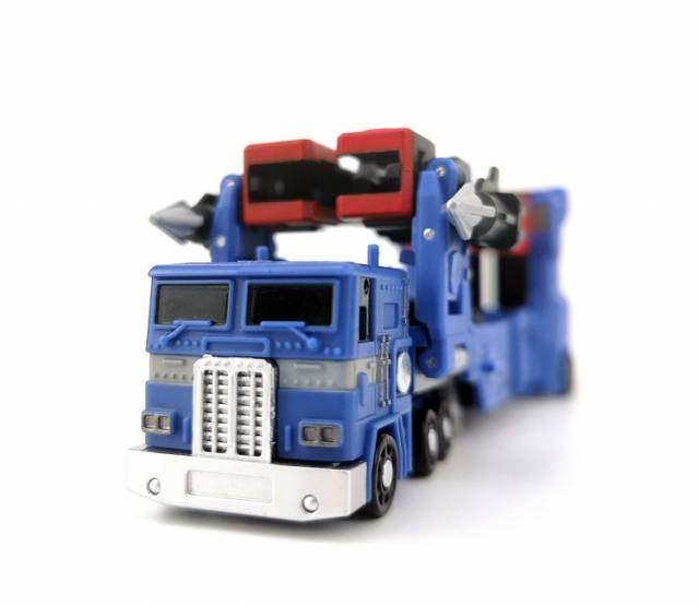MS-B04D Transporter Limited Edition | Magic Square