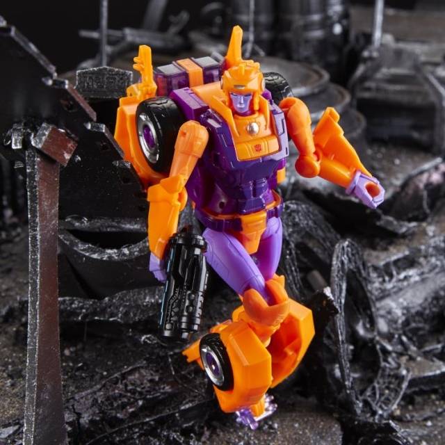 WFC-GS05 Autobot Lancer | Transformers Generations Selects War for Cybertron Trilogy