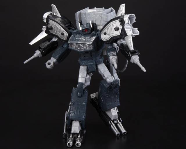 WFC-GS03 Galactic Man Shockwave Grey Exclusive Leader Class | Transformers Generations Selects War for Cybertron Siege