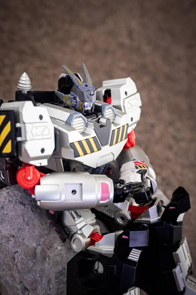 R-40 Jaguar and Tyrantron Upgrade Kit | Mastermind Creations | Reformatted