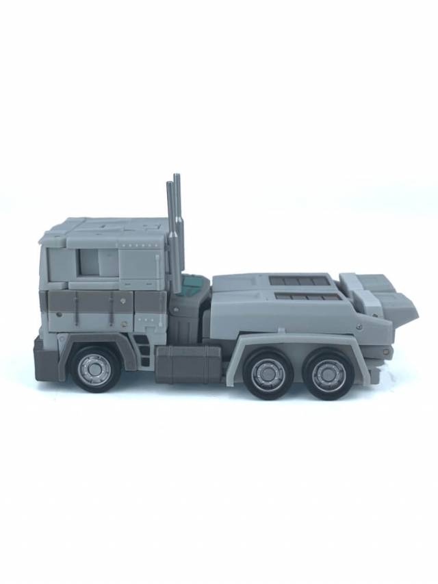 MS-B18W Light of Justice White Version | Magic Square