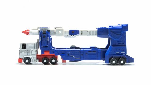 MS-B04C Transporter Cartoon Version Limited Edition | Magic Square