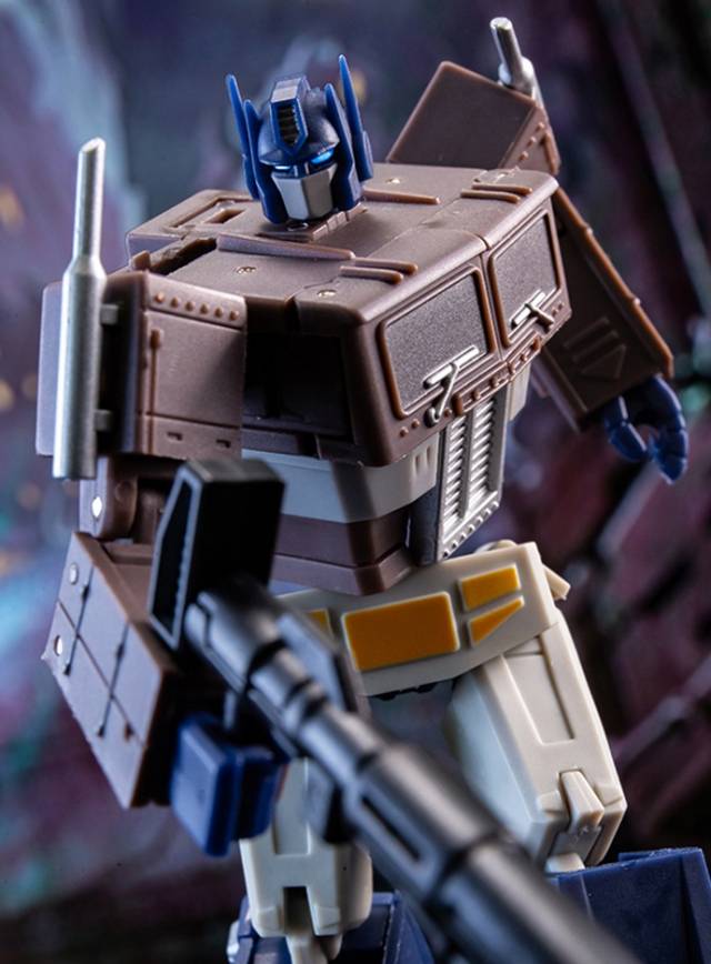 MS-B18S Light of Justice Sleep Version | Magic Square