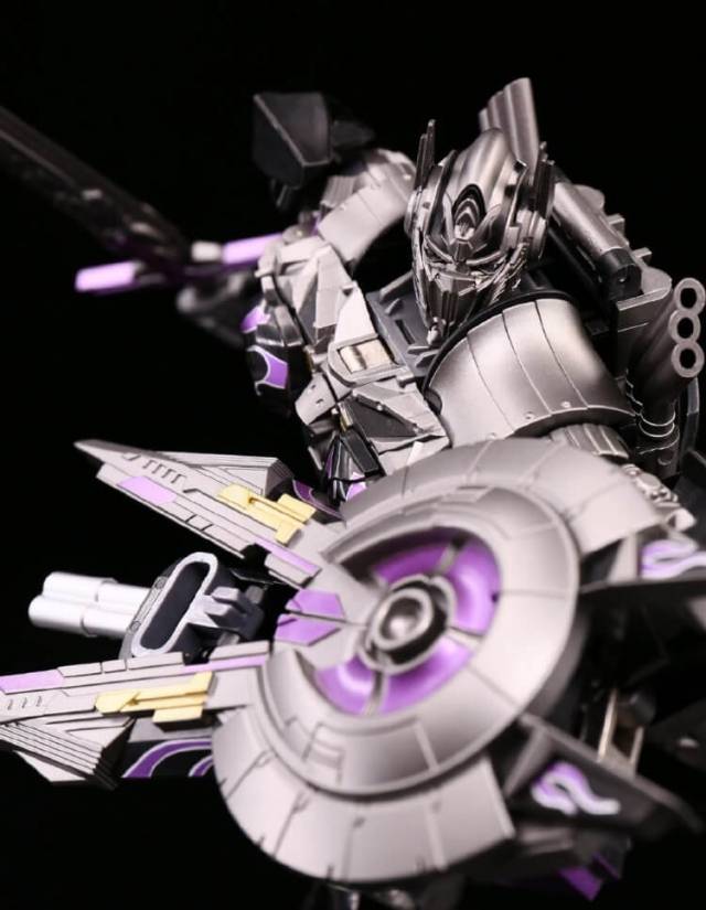 R-02V Challenger Purple Version | Unique Toys