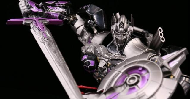 R-02V Challenger Purple Version | Unique Toys