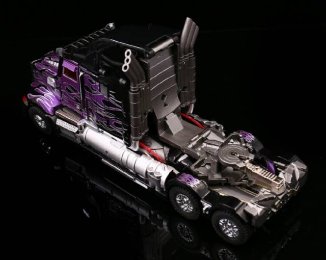 R-02V Challenger Purple Version | Unique Toys