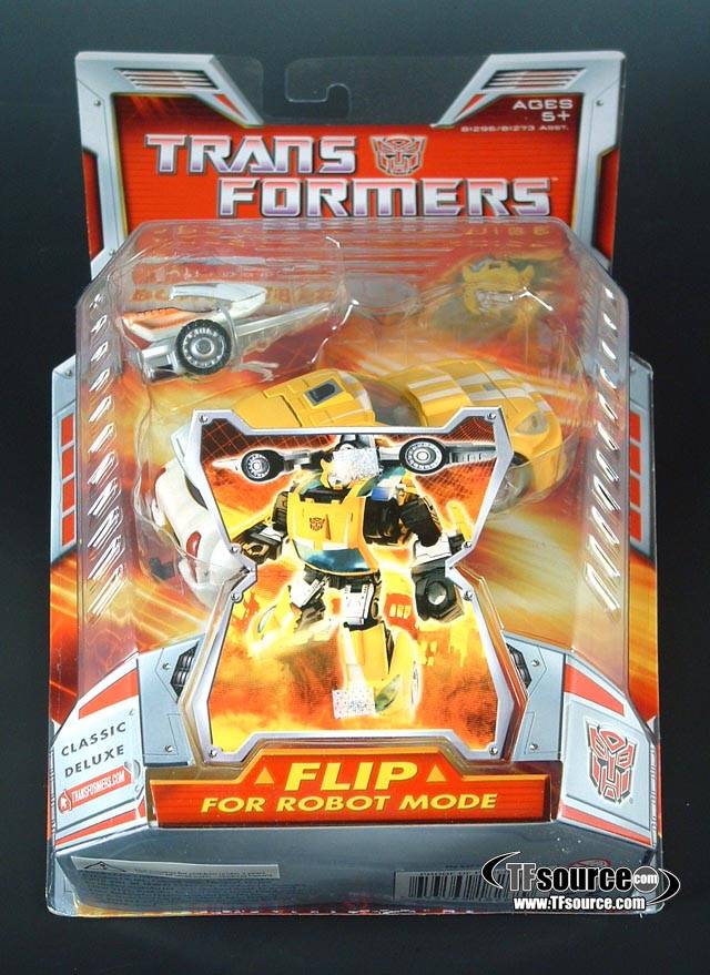Deluxe Class Bumblebee | Transformers Classics Robots In Disguise