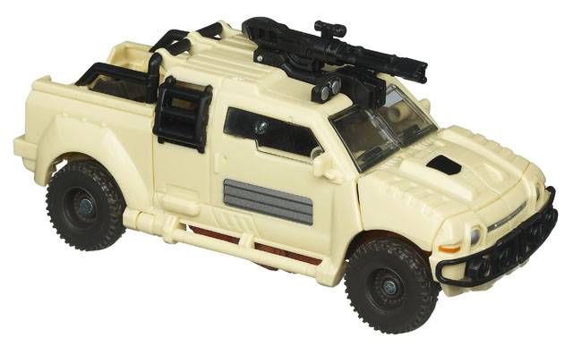 Fallback Deluxe Class |  Hasbro Transformers Reveal the Shield