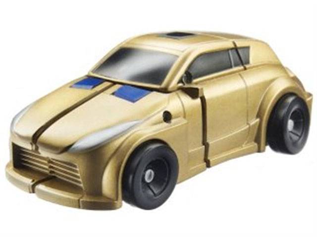 Gold Bumblebee Legends Class |  Hasbro Transformers Reveal the Shield