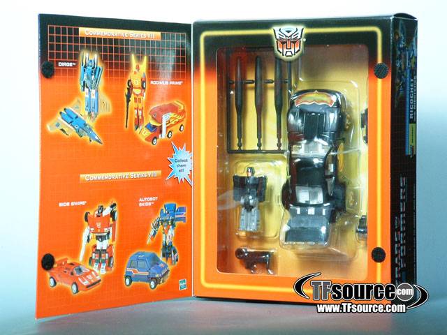 Transformers G1 Ricochet and Nightstick | The Transformers Generation One Commemorative Series
