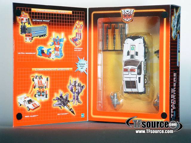 Transformers G1 Prowl | The Transformers Generation One Commemorative Series