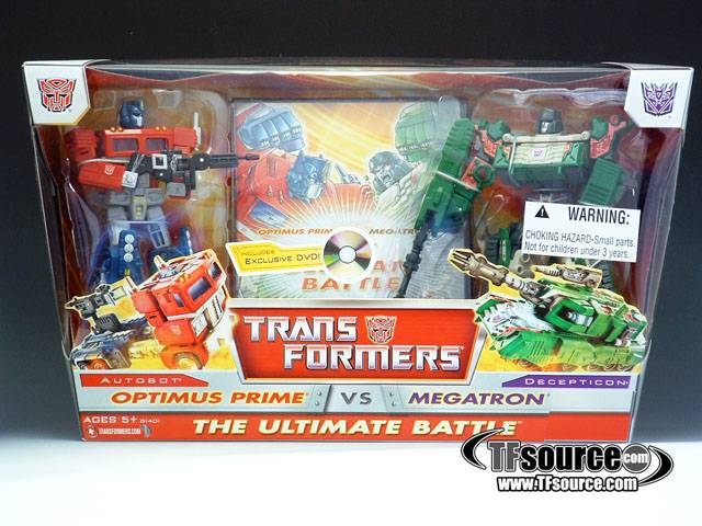 Optimus Prime vs. Megatron Ultimate Battle Set | Transformers Classics Robots In Disguise