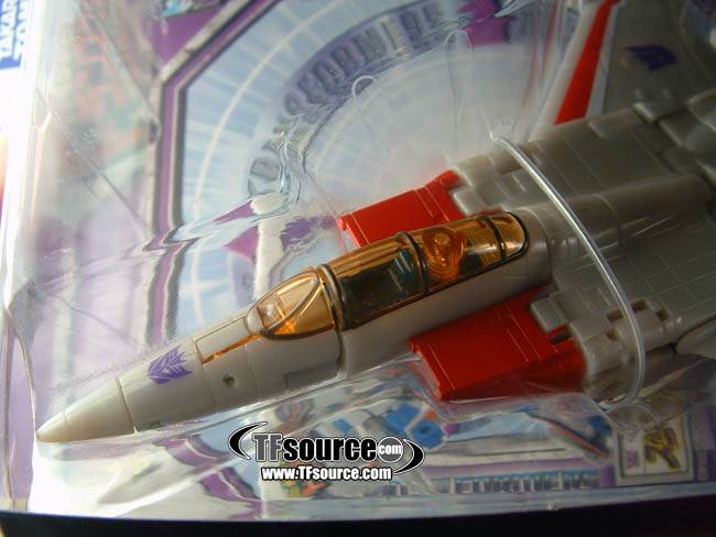 D-02 Starscream | Transformers Henkei Classics
