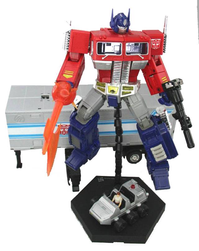 MP-10 Optimus Prime Second Edition and Stand | Transformers Masterpiece