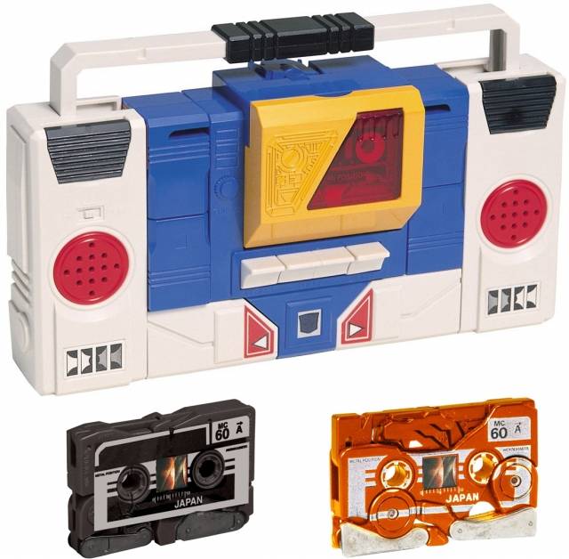 22 Twincast Japanese Exclusive Transformers G1 | Transformers Encore