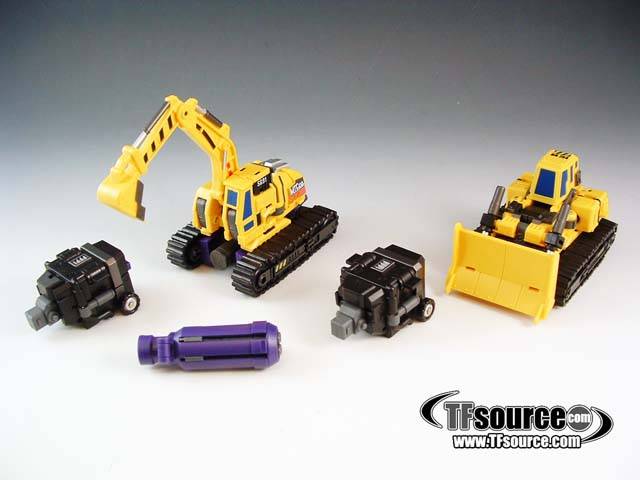 Giant Set A Bulldozer and Excavator Yellow Version | MakeToys Mtcombiner Series