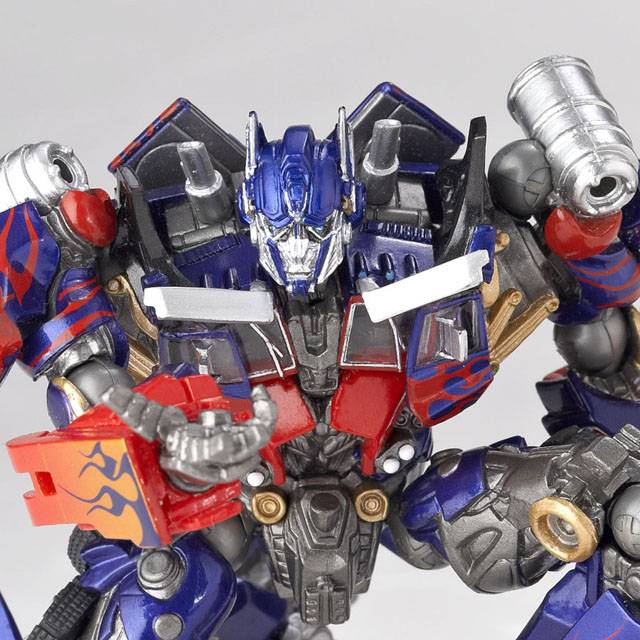No.040 Optimus Prime DX | Transformers Dark of the Moon Revoltech Sci-fi