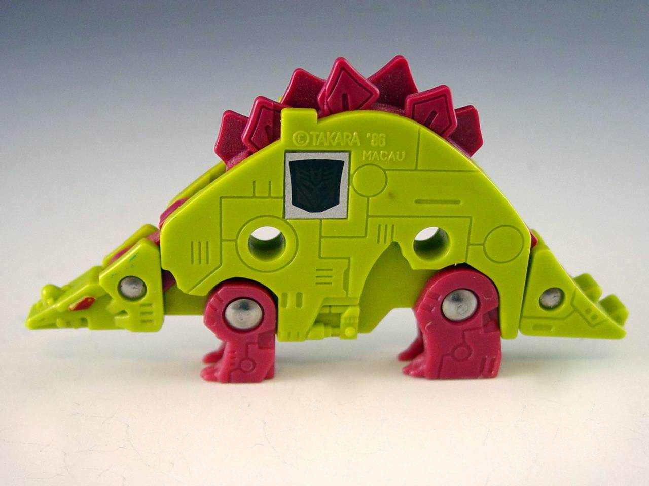 Slugfest Cassette Vintage Transformers G1