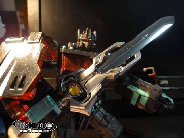 DW-TP05 Energon Sword Yellow Matrix Prime Sword 200 PCS Limited Edition | Dr. Wu | Upgrade Kit