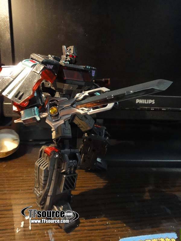 DW-TP05 Energon Sword Yellow Matrix Prime Sword 200 PCS Limited Edition | Dr. Wu | Upgrade Kit