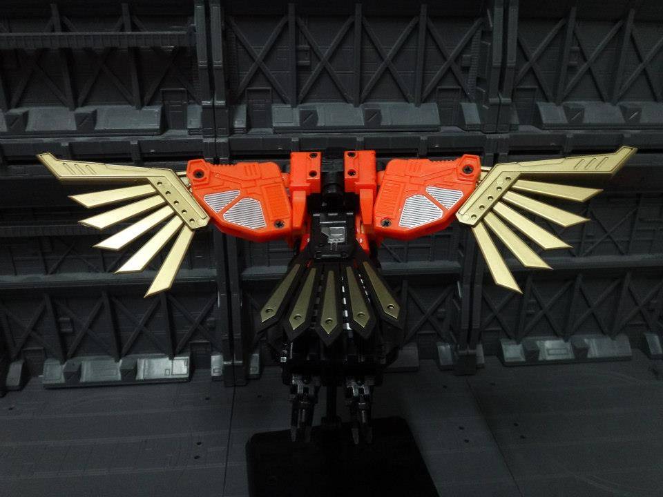 UT-W01 War Hawk | Unique Toys | War Lord
