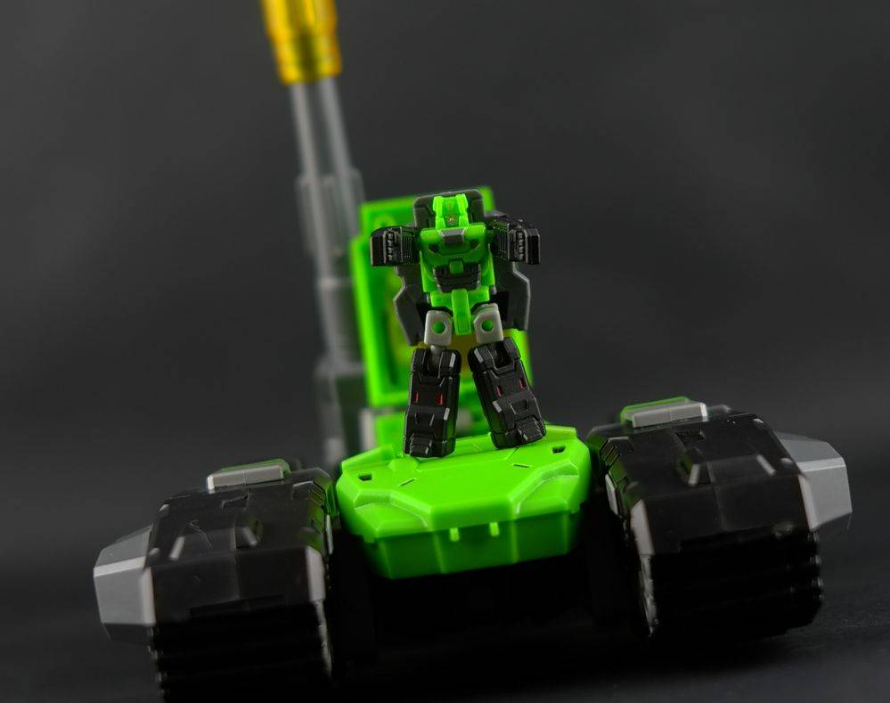 H-01 Hardbone | Toyworld