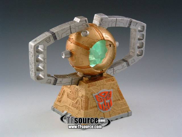 Matrix of Leadership Statue Limited Edition | Transformers