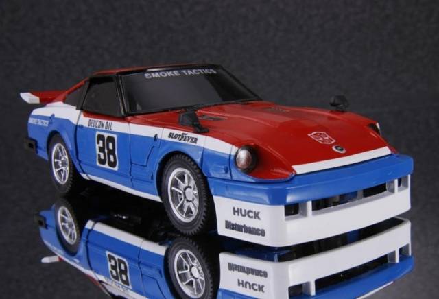 MP-19 Smokescreen | Transformers Masterpiece