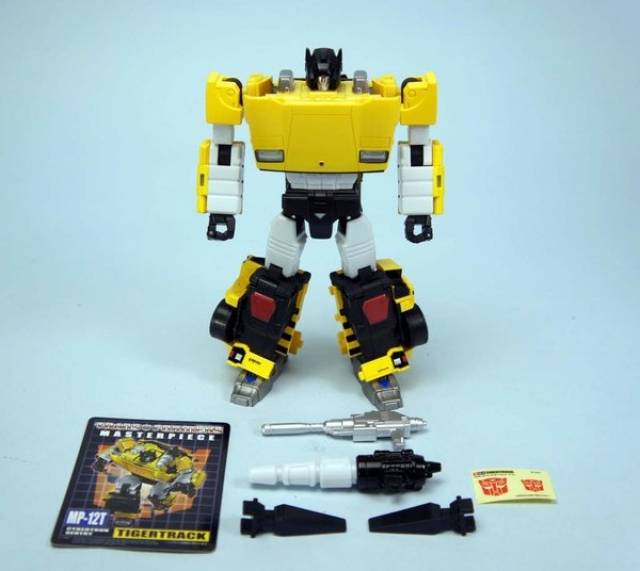 MP-12T Tigertrack Yellow Sideswipe | Transformers Masterpiece