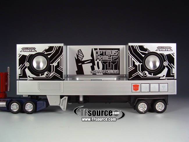 Ipod Convoy G1 Anime Colors | Transformers Music Label