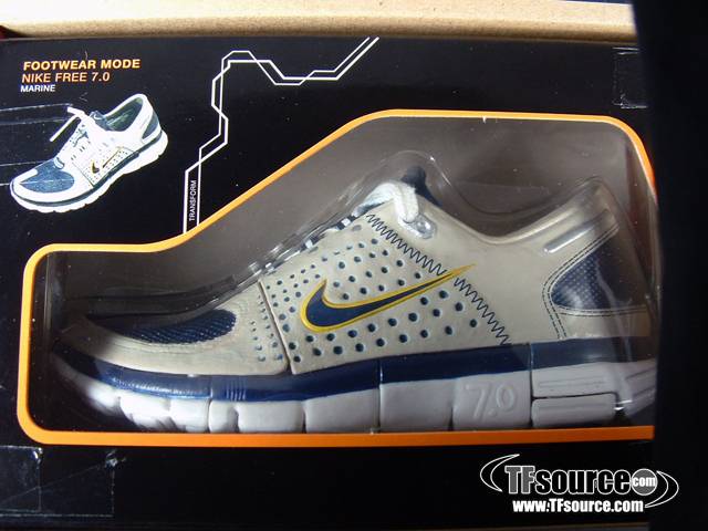 Marine Convoy Optimus Prime Nike Free 7.0 | Transformers Sports Label