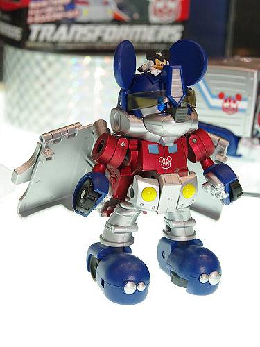 Mickey Mouse Color Version | Transformers Disney Label