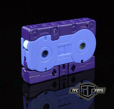 TFC-004 Gear of War Accessory Set | TFC Toys