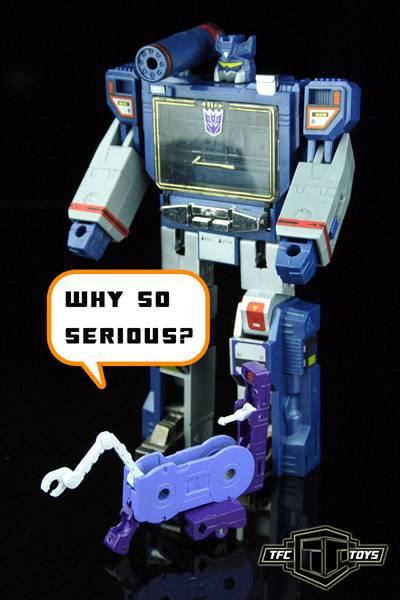 TFC-004 Gear of War Accessory Set | TFC Toys