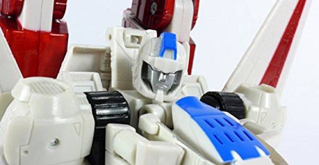 Jetfire Cybertron Con Exclusive | Transformers Henkei Classics