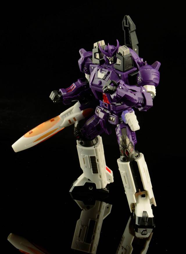 Mania King Messiah | Unique Toys