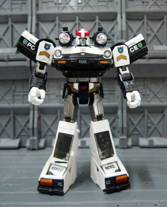 Omega Launcher for Transformers Masterpiece MP-17 Prowl | Before And After | Upgrade Kit