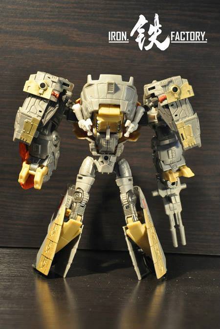 IF-EX01 Dinoarmor and Rifle Set for FOC Voyager Grimlock | Iron Factory | Upgrade Kit