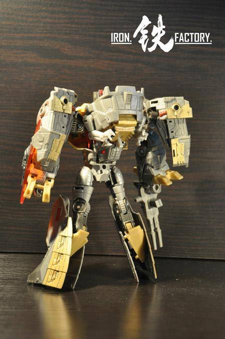 IF-EX01 Dinoarmor and Rifle Set for FOC Voyager Grimlock | Iron Factory | Upgrade Kit