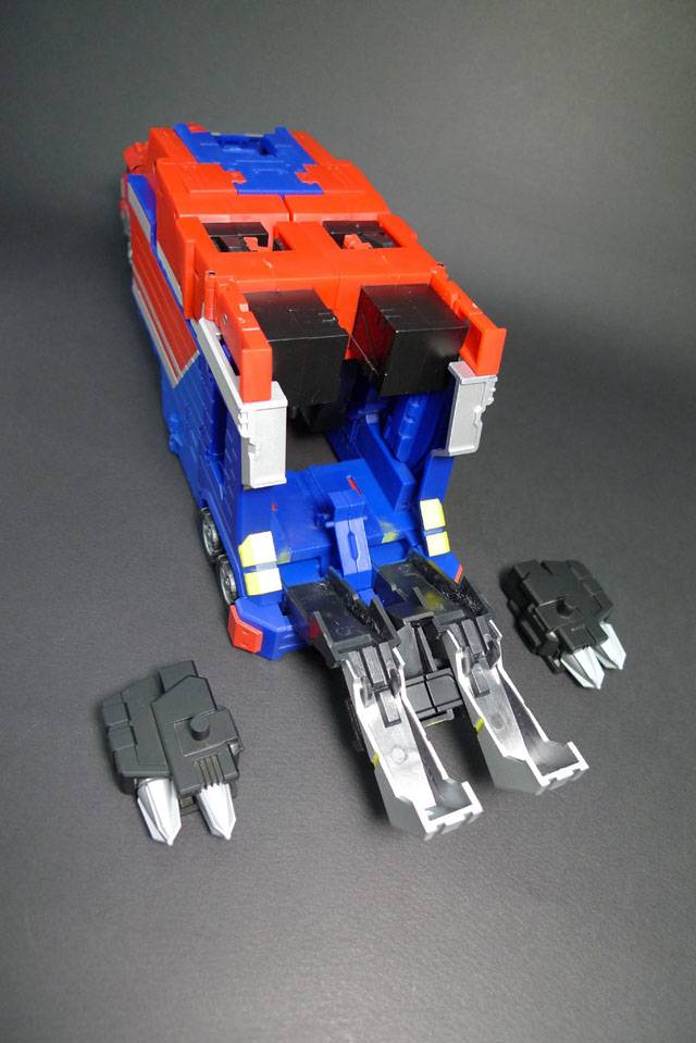 TFX-01R Powered Commander Convention Exclusive | Fansproject Parallax