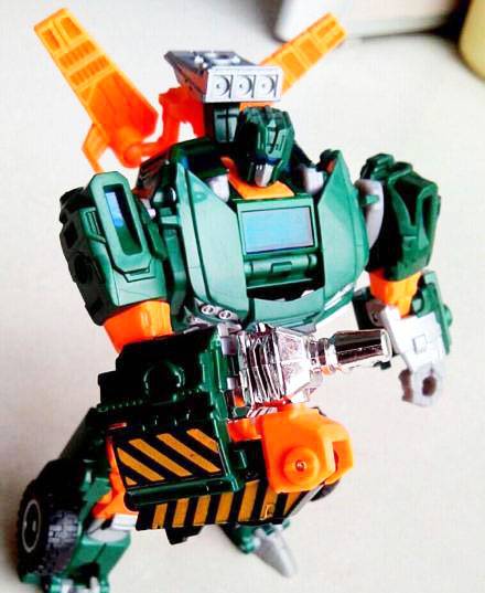 XT003 Japanese Trailbreaker and Hoist Upgrade Kit Metallic Version | X2 Toys | Upgrade Kit