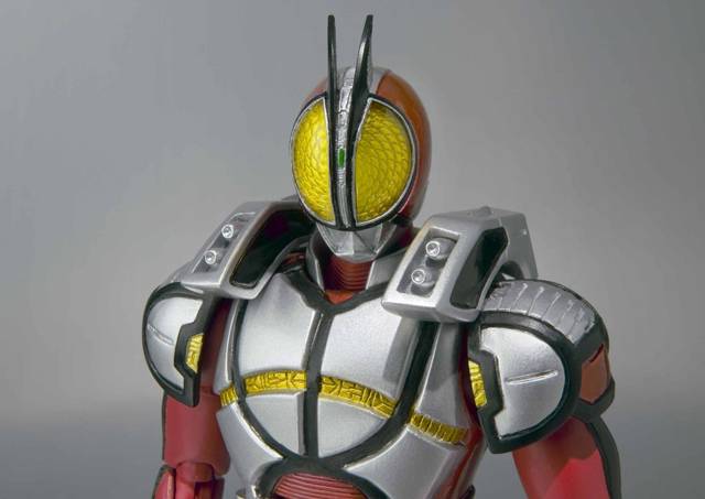 Kamen Rider 555 Blaster Form S.H. Figuarts | Bandai Tamashii Nations | Kamen rider